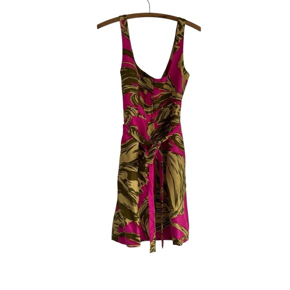 Milly Silk Tropical Palm Tie Waist
Dress in Pink and Green Size 8 - Picture 5 of 16